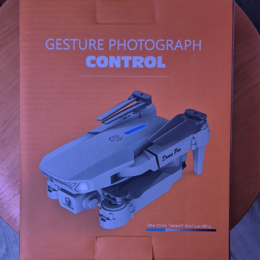 Gesture Photograph Control Drone - Picture 2 of 4